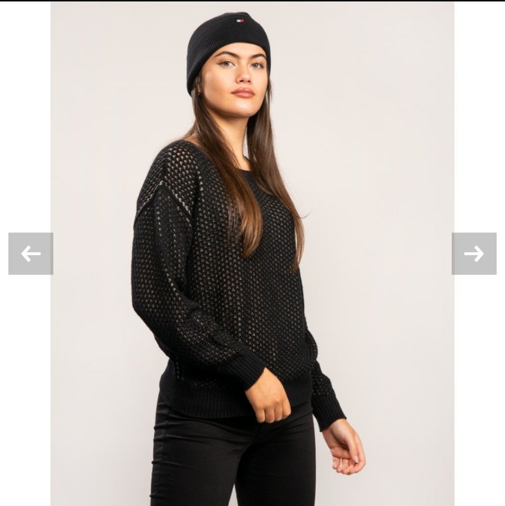 ARMANI EXCHANGE BLACK SWEATER SIZE XS, S